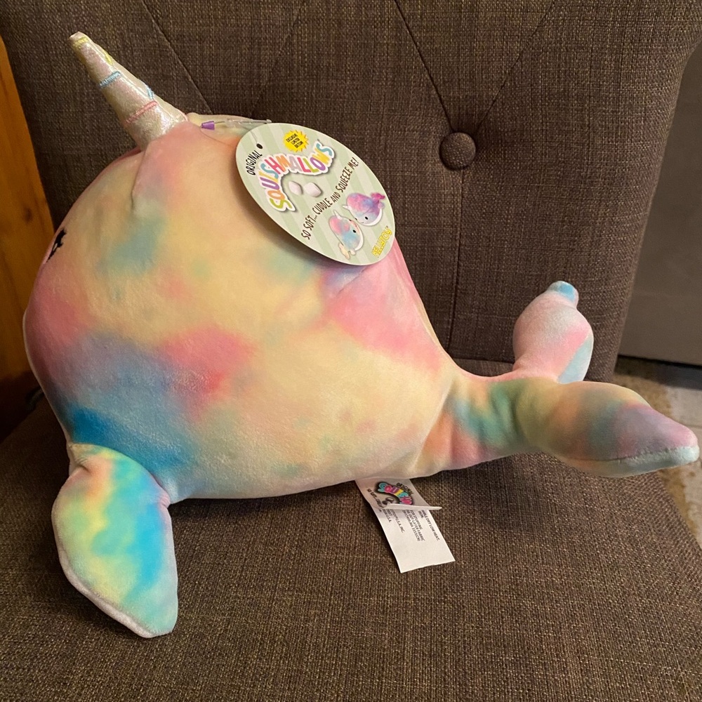 BNWT Exclusive limited edition tie dye Natalie the Narwhal Squishmallow - Picture 3 of 4